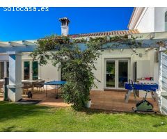 Villa Moderna en Venta en Sotogrande Costa, Zona B