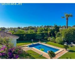 Villa Moderna en Venta en Sotogrande Costa, Zona B