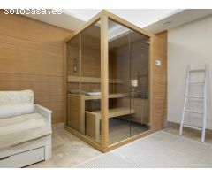 Villa en Venta en Sotogrande Zona F - 5 Dormitorios, Estilo Andaluz con Toques