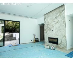Villa contemporánea en construcción en un entorno muy bonitos de Sotogrande Alto