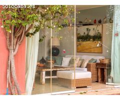 Apartamento en Planta Baja de 3 Dormitorios con Jardín y Vistas al Río - Ribera