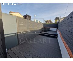 Ático de Ensueño en el Corazón del Barrio Gótico con terraza
