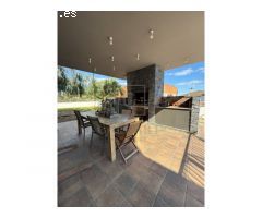 ESPECTACULAR CASA EN CALDETES