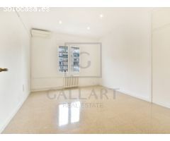 Luminoso y tranquilo piso de 5 habitaciones en el Eixample