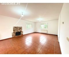 Chalet independiente en una planta en urbanización El Coto, El Casar