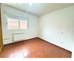 Chalet independiente en una planta en urbanización El Coto, El Casar