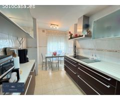 Chalet adosado con dormitorio en planta baja en Azuqueca de Henares.