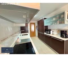 Chalet adosado con dormitorio en planta baja en Azuqueca de Henares.