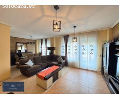 Chalet adosado con dormitorio en planta baja en Azuqueca de Henares.