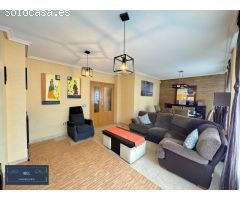 Chalet adosado con dormitorio en planta baja en Azuqueca de Henares.
