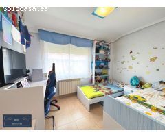 Chalet adosado con dormitorio en planta baja en Azuqueca de Henares.
