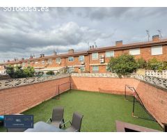 Chalet adosado con dormitorio en planta baja en Azuqueca de Henares.
