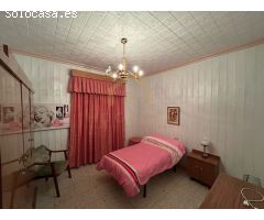 amplia vivienda de 4 dormitorios