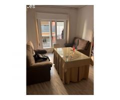 ALQUILER PISO DE 5 HABITACIONES EN LA ZONA DE CANOVAS