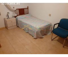ALQUILER PISO 4 HABITACIONES ZONA CRUZ CAIDOS