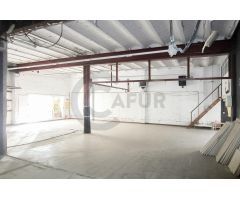 Local comercial en Alquiler en Cornella de Llobregat, Barcelona