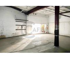 Local comercial en Alquiler en Cornella de Llobregat, Barcelona