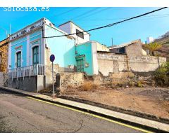 SE VENDE CASA CON FINCA EN CASA AYALA