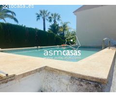 Agencia inmobiliaria en Benicasim vende villa  en zona  Voramar