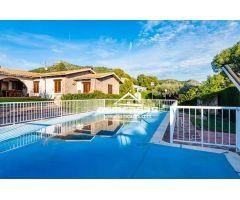 Espectacular villa en Motornes con 1.686 m2 de parcela