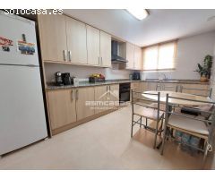 Se vende espacioso piso en el pueblo listo para entrar a vivir