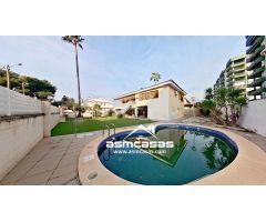 Villa con parcela de 720 m2 en zona del Eurosol