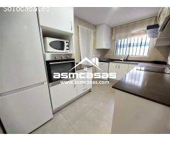 SE VENDE ADOSADO EN ZONA DE TORREÓN