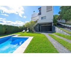 Estupendo Chalet con piscina