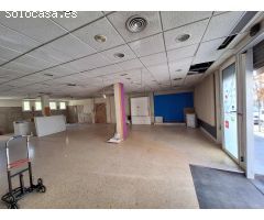 LOCAL COMERCIAL EN ZONA DE PAS