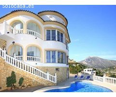 Villa con hermosas vistas sobre la bahía de Calpe