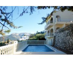 Villa con maravillosas vistas panorámicas en La Sella, Denia