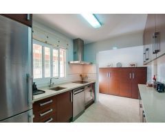 VILLA TRADICIONAL CON AMBIENTE MODERNO IN MORAIRA