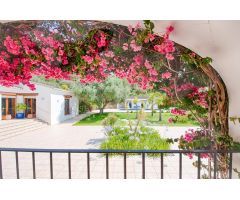 FANTÁSTICA FINCA CON PRECIOSAS VISTAS Y TRANQUILIDAD EN BENISSA