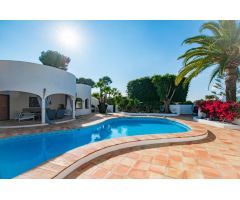 Villa en Venta en Benissa, Alicante