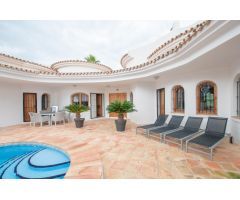 Villa en Venta en Benissa, Alicante