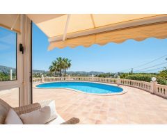 Villa en Venta en Rada de Moraira, Alicante