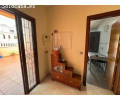 ESTUPENDO CHALET CON OFICINA Y 14 GARAJES