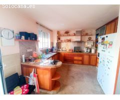 Magnífica casa adosada en Godella. / HH Asesores, Inmobiliaria en Burjassot/