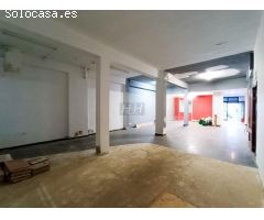 Local comercial amplio en Lauri Volpi. / HH Asesores, Inmobiliaria en Burjassot/