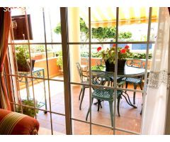 Idílica villa en el puerto deportivo de Canet. / HH Asesores, Inmobiliaria e n Burjassot/