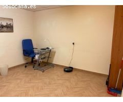 Se alquila estupendo despacho en la calle Jorge Juan. / HH Asesores, Inmobiliaria en Burjassot/