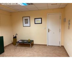 Se alquila estupendo despacho en la calle Jorge Juan. / HH Asesores, Inmobiliaria en Burjassot/