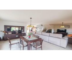 Chalet en Venta en Riba - Roja de Turia, Valencia