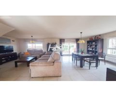 Chalet en Venta en Riba - Roja de Turia, Valencia