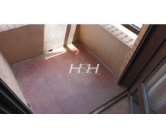 Estupendo piso luminoso y amueblado en El Castell. / HH Asesores, Inmobiliaria en Burjassot /