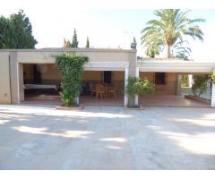 Chalet en Venta en Crevillente, Alicante