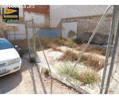 TERRENO ENTRE LA SANTISIMA TRINIDAD Y EL PASEO CALVARIO