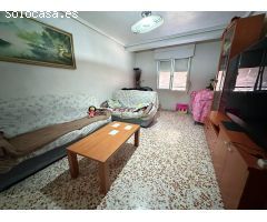 PISO DE 4 HABITACIONES EN LA ZONA DE RONDA SUR