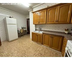 VIVIENDA EN LA ZONA DE LA CARRETERA