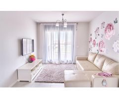 Apartamento moderno cerca del mar